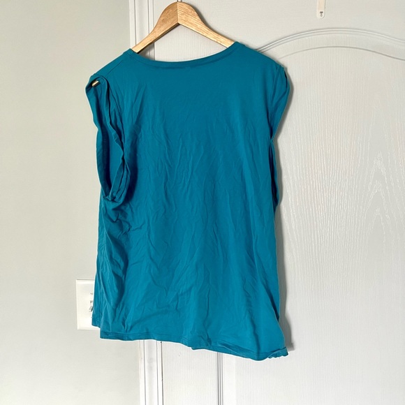 Fabletics | sleeveless blue tank -XXL - Picture 2 of 6